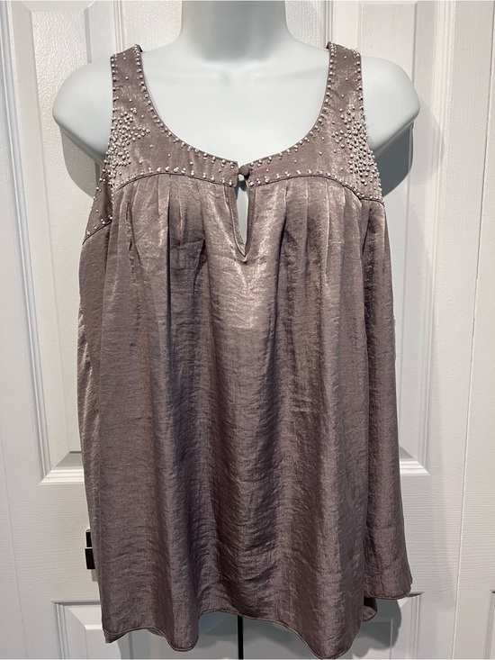 Forever 21 Tops - Forever 21 Taupe Sleeveless Embellished Beaded Scoop Neck Top Size M NWOT